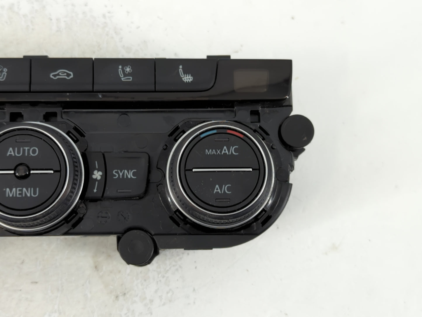 2018 Volkswagen Atlas Climate Control Module Temperature AC/Heater Replacement P/N:3CN907044M Fits OEM Used Auto Parts - Oemusedautoparts1.com