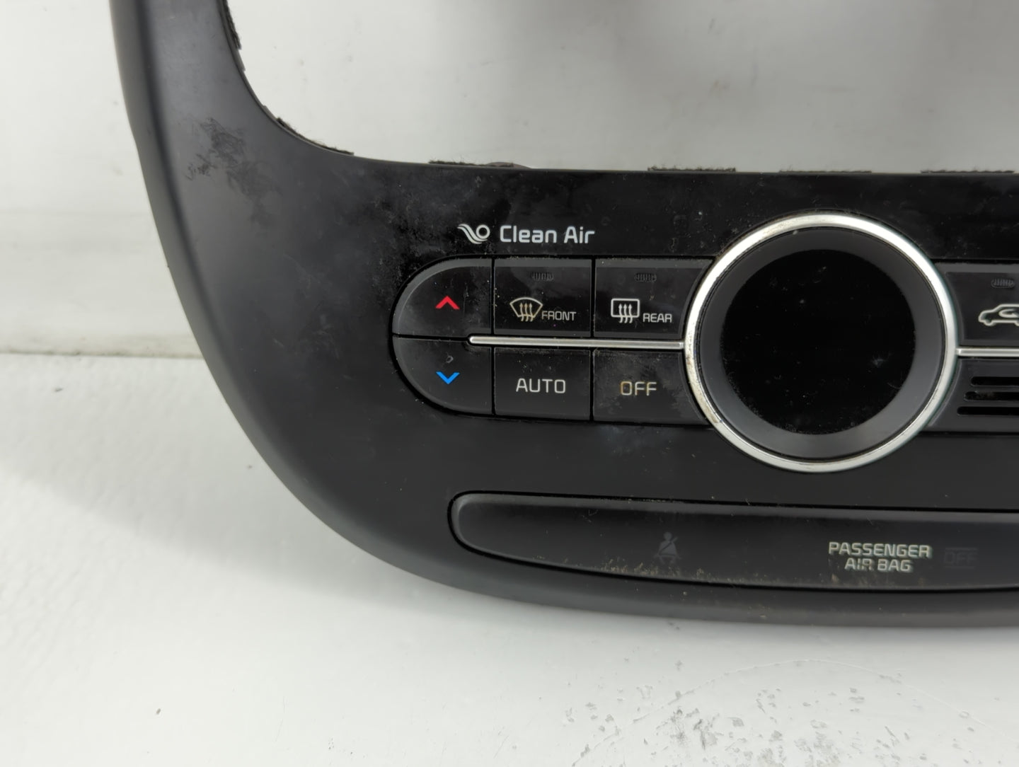 2017-2019 Kia Soul Climate Control Module Temperature AC/Heater Replacement P/N:97250-B2DQ1CA Fits Fits 2017 2018 2019 OEM Used Auto Parts - Oemusedautoparts1.com