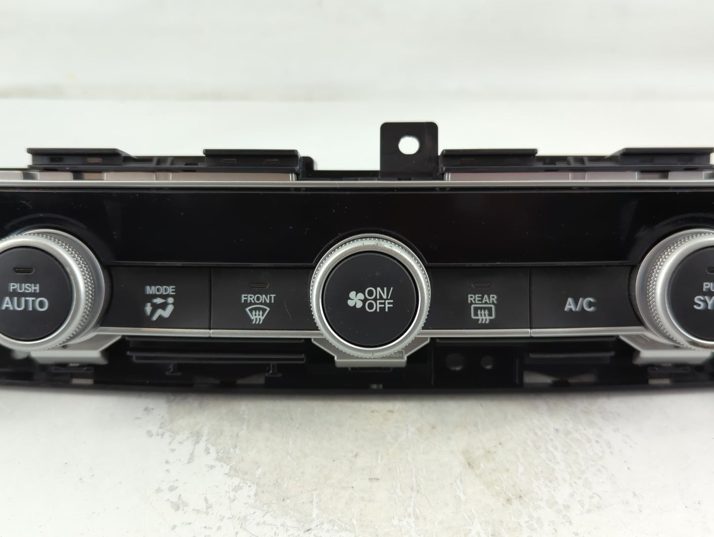 2018-2020 Honda Accord Climate Control Module Temperature AC/Heater Replacement P/N:2100A1 161329 79610TVAA016M1 Fits OEM Used Auto Parts - Oemusedautoparts1.com