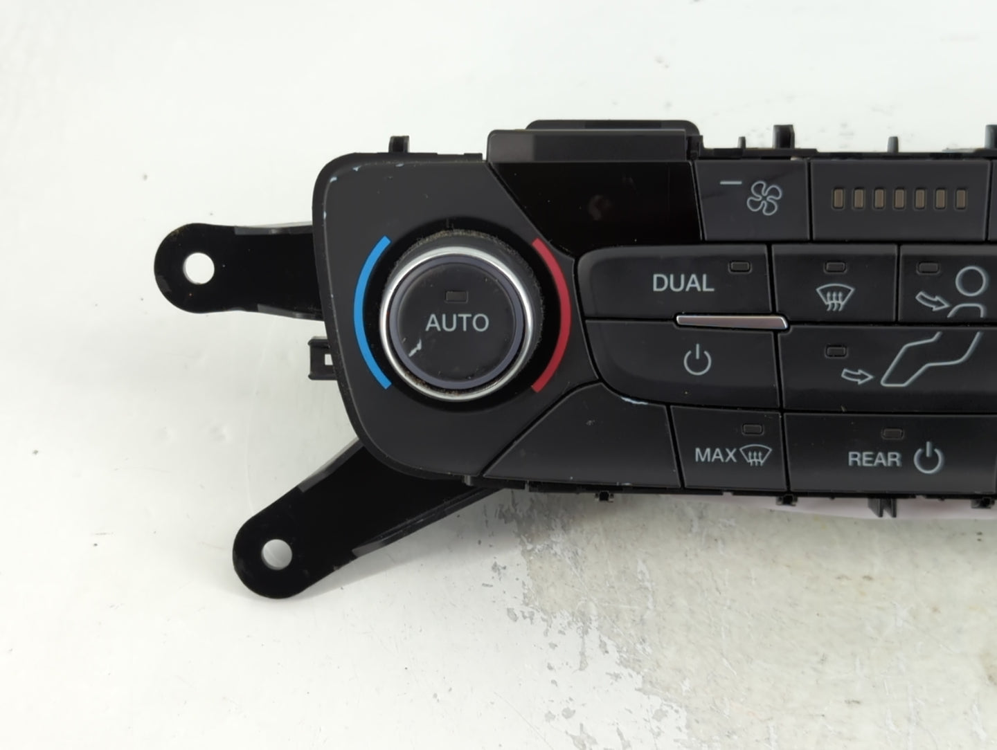 2019-2021 Ford Transit Connect Climate Control Module Temperature AC/Heater Replacement P/N:KT1T-18C612-GAC Fits OEM Used Auto Parts - Oemusedautoparts1.com