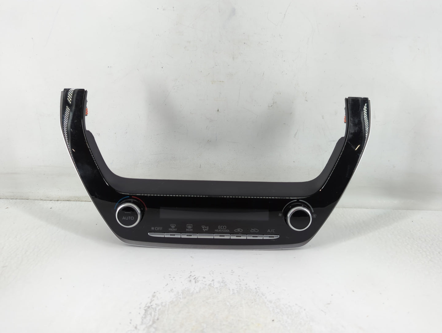 2022 Toyota Corolla Climate Control Module Temperature AC/Heater Replacement P/N:55900-02D30 75K533 Fits OEM Used Auto Parts - Oemusedautoparts1.com