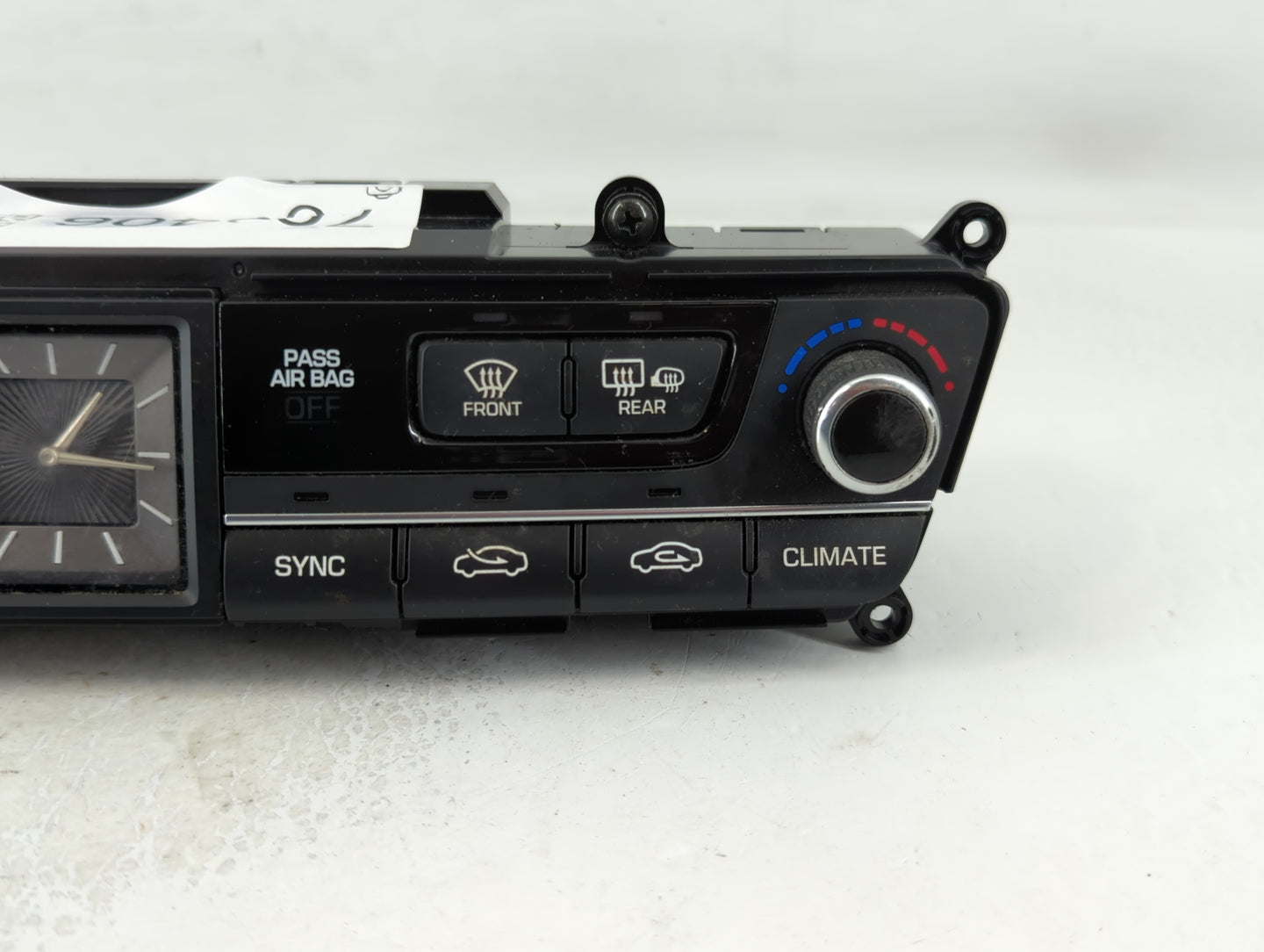 2015-2016 Hyundai Genesis Climate Control Module Temperature AC/Heater Replacement P/N:97250-B1120 Fits Fits 2015 2016 2017 OEM Used Auto Parts - Oemusedautoparts1.com