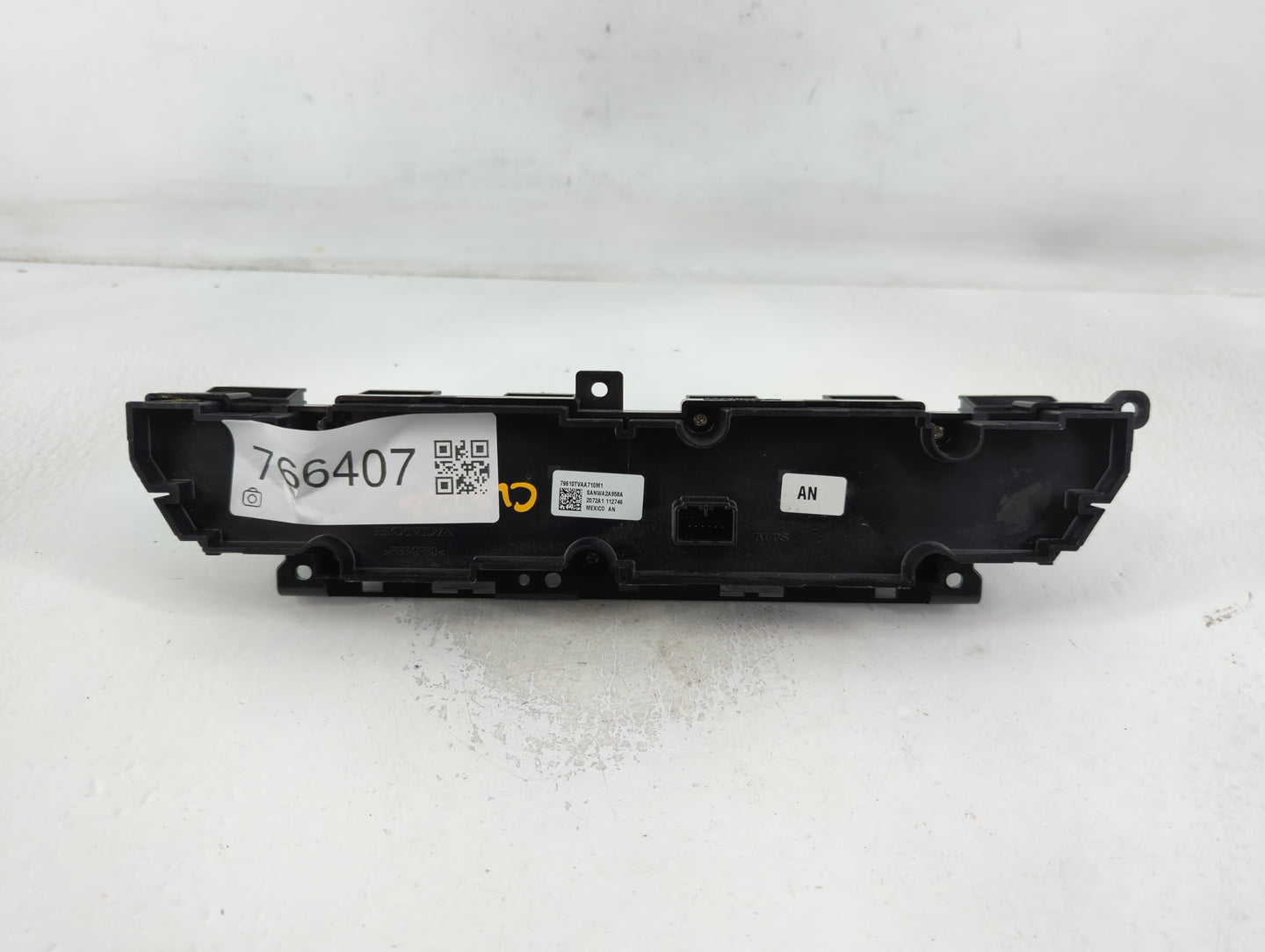 2018-2020 Honda Accord Climate Control Module Temperature AC/Heater Replacement P/N:79610TVAA710M1 Fits Fits 2018 2019 2020 OEM Used Auto Parts - Oemusedautoparts1.com