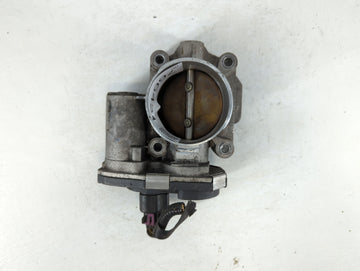 2010-2011 Chevrolet Equinox Throttle Body P/N:0830AA186AA Fits Fits 2007 2008 2009 2010 2011 2012 OEM Used Auto Parts - Oemusedautoparts1.com