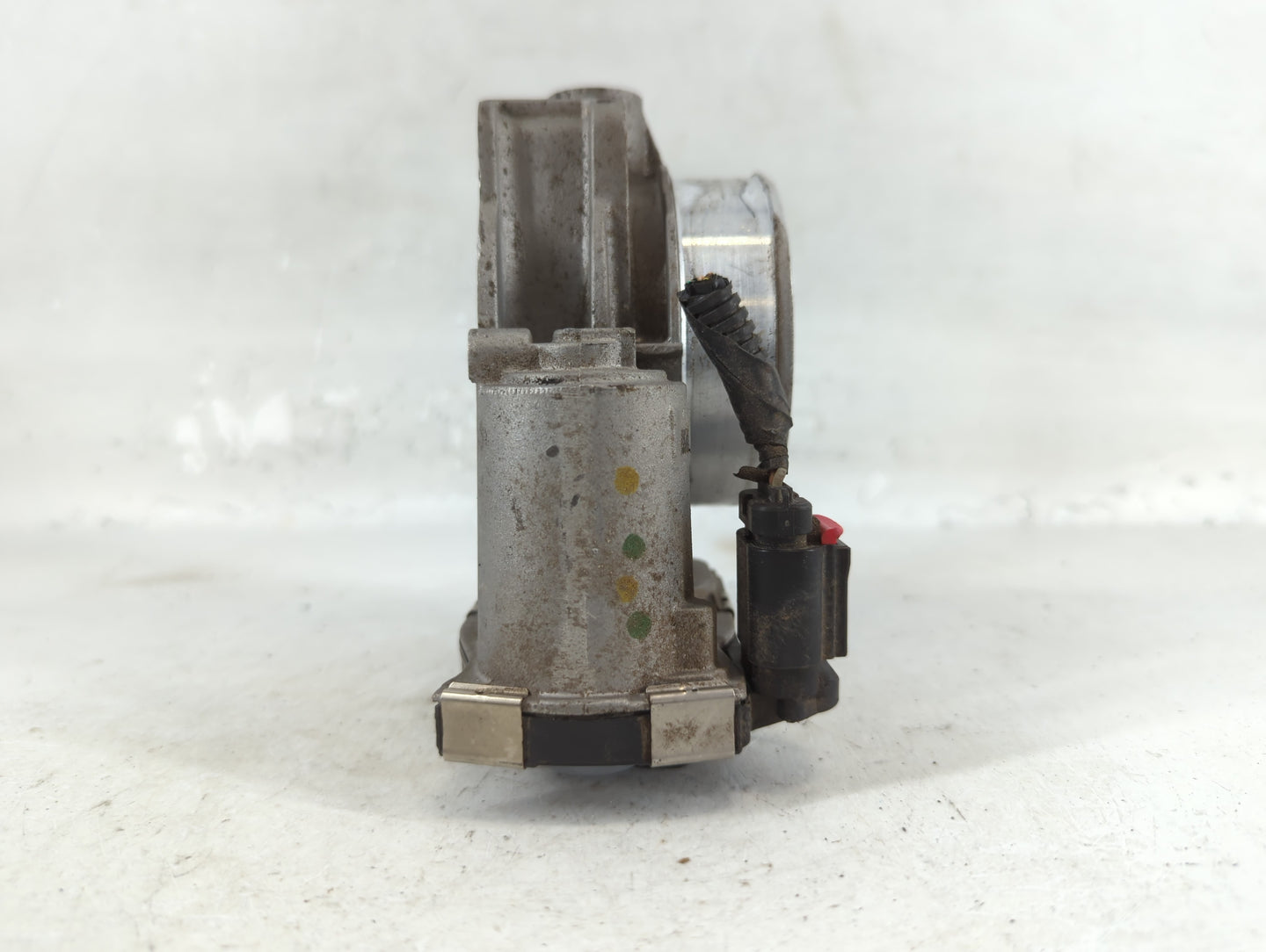 2017-2022 Chevrolet Traverse Throttle Body P/N:12632172BA Fits Fits 2012 2013 2014 2015 2016 2017 2018 2019 2020 2021 2022 OEM Used Auto Parts - Oemusedautoparts1.com