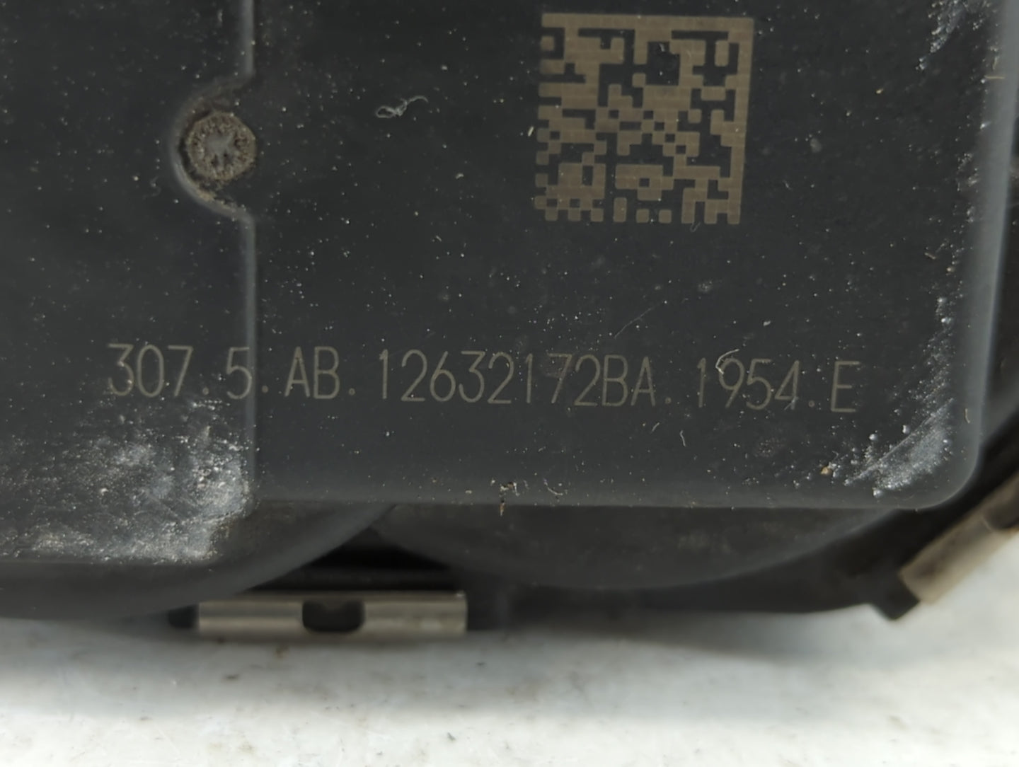2017-2022 Chevrolet Traverse Throttle Body P/N:12632172BA Fits Fits 2012 2013 2014 2015 2016 2017 2018 2019 2020 2021 2022 OEM Used Auto Parts - Oemusedautoparts1.com