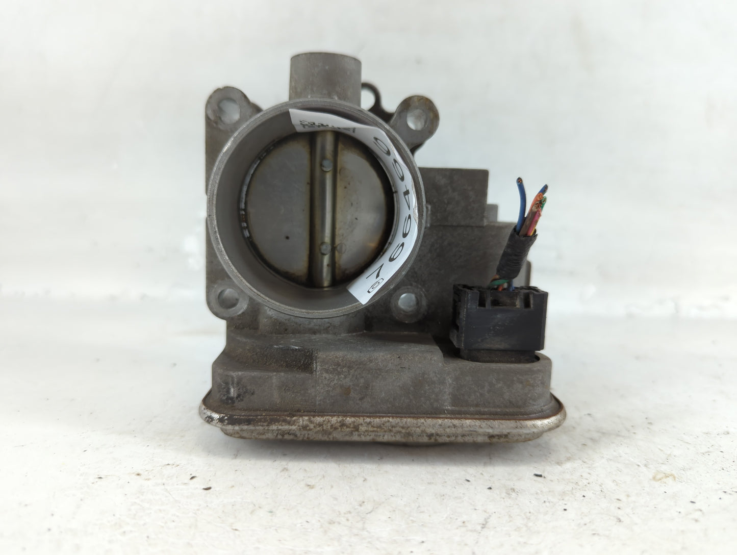 2007-2017 Jeep Patriot Throttle Body P/N:04891735AC Fits Fits 2007 2008 2009 2010 2011 2012 2013 2014 2015 2016 2017 2018 OEM Used Auto Parts - Oemusedautoparts1.com