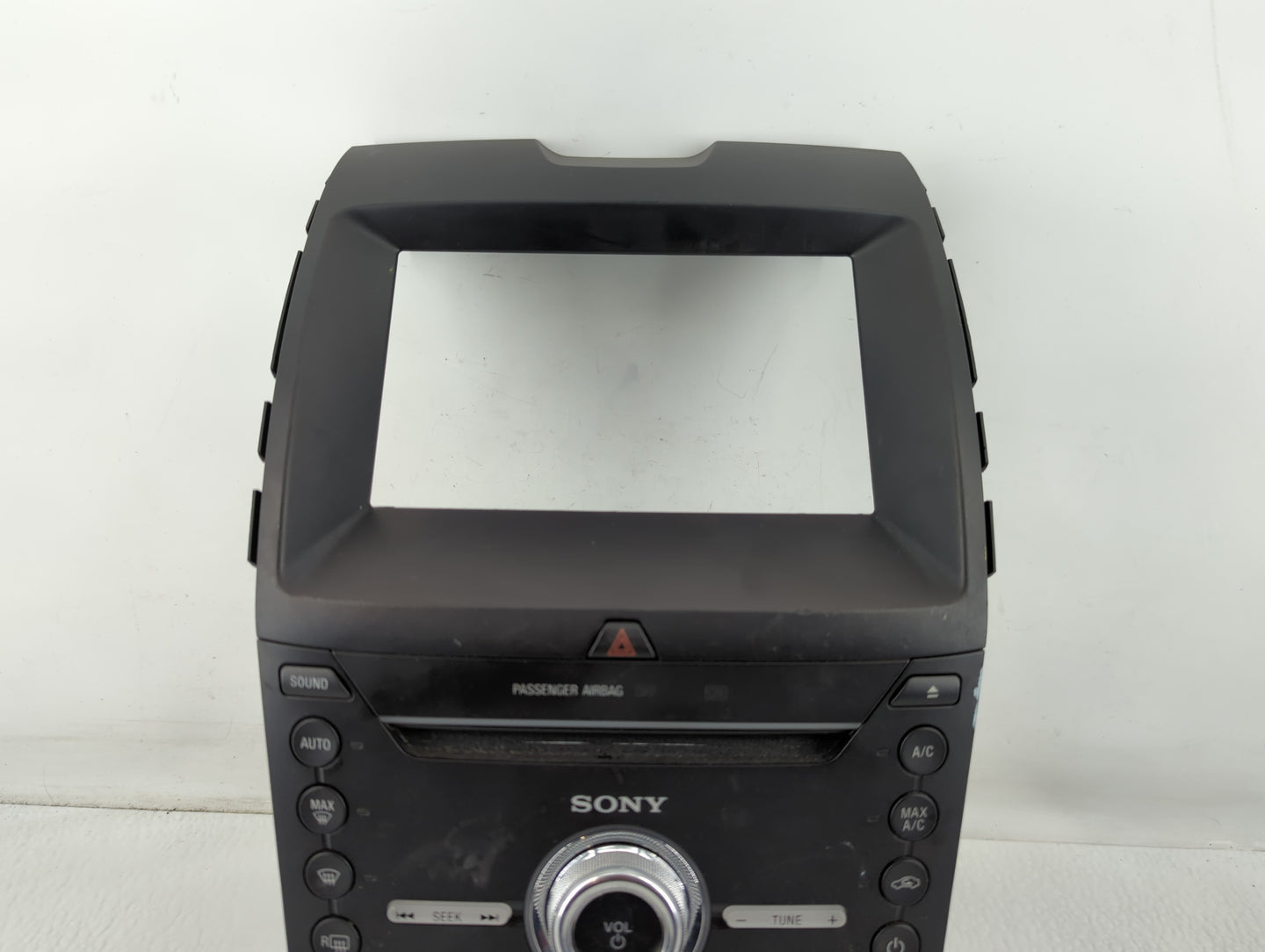 2017-2018 Ford Edge Radio Control Panel - Oemusedautoparts1.com