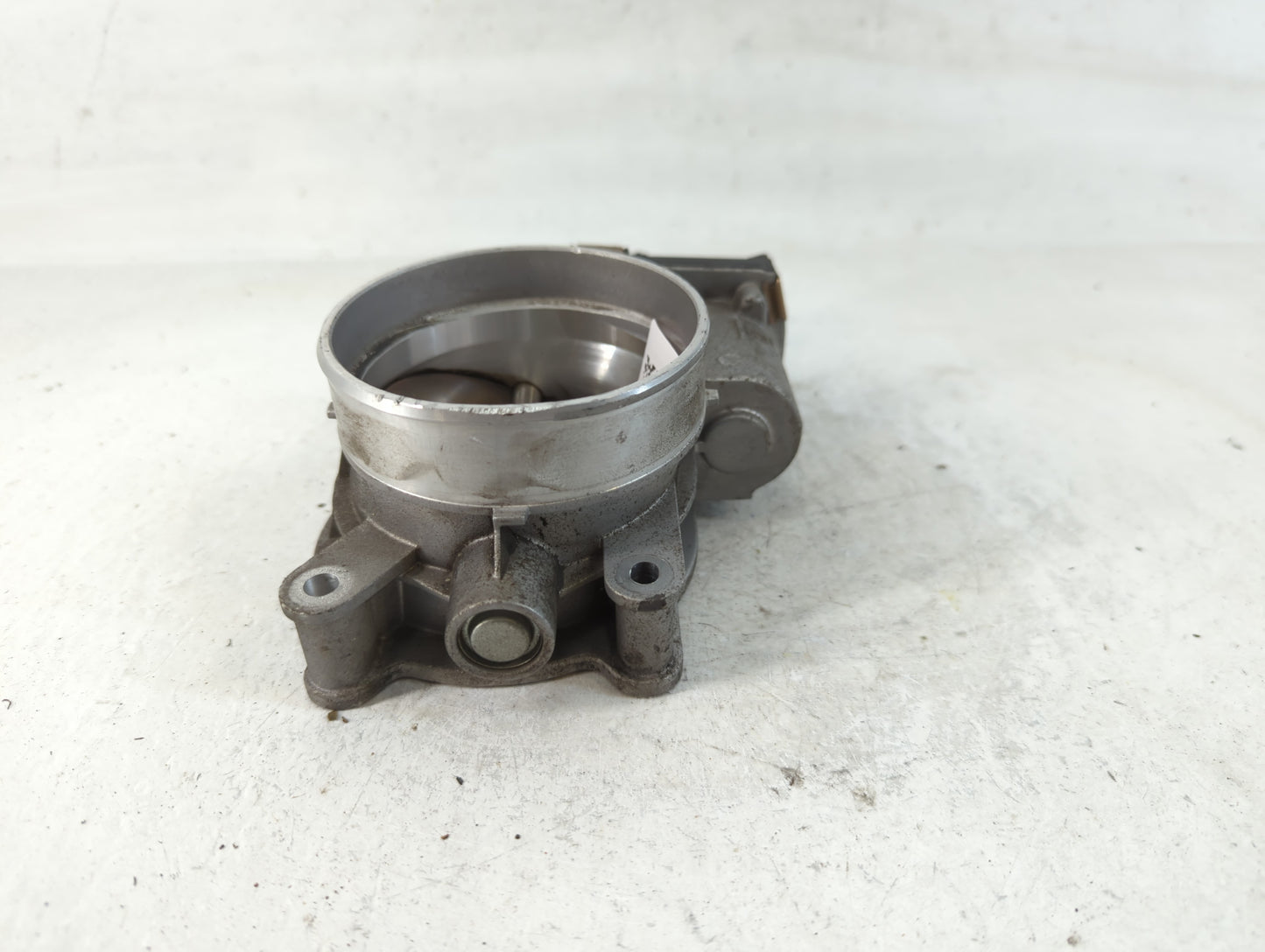 2014-2022 Chevrolet Silverado 1500 Throttle Body P/N:12617792 Fits Fits 2014 2015 2016 2017 2018 2019 2020 2021 2022 OEM Used Auto Parts - Oemusedautoparts1.com