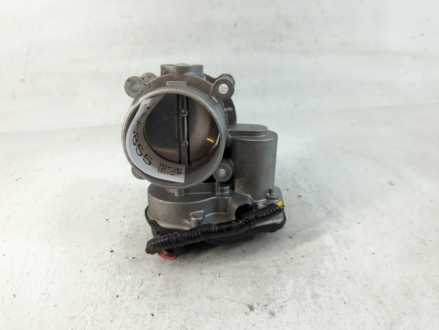 2013-2020 Ford Fusion Throttle Body P/N:DS7E-9F991-AK Fits Fits 2013 2014 2015 2016 2017 2018 2019 2020 2021 2022 OEM Used Auto Parts - Oemusedautoparts1.com