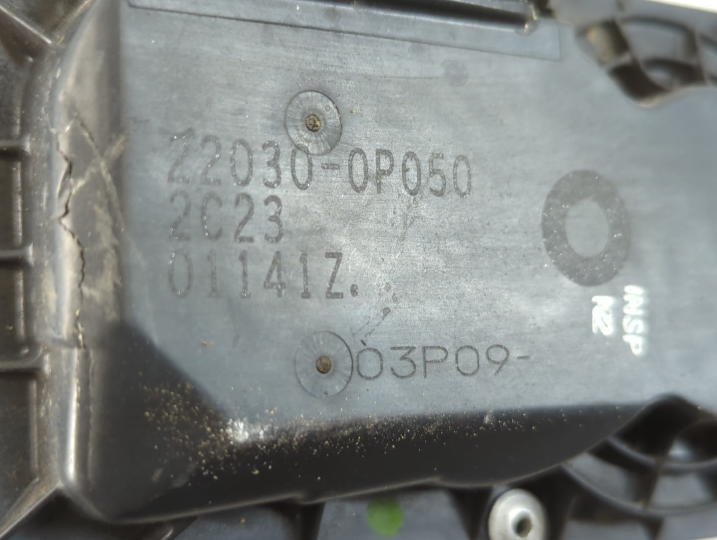 2007-2016 Toyota Sienna Throttle Body P/N:22030-0P050 Fits OEM Used Auto Parts - Oemusedautoparts1.com