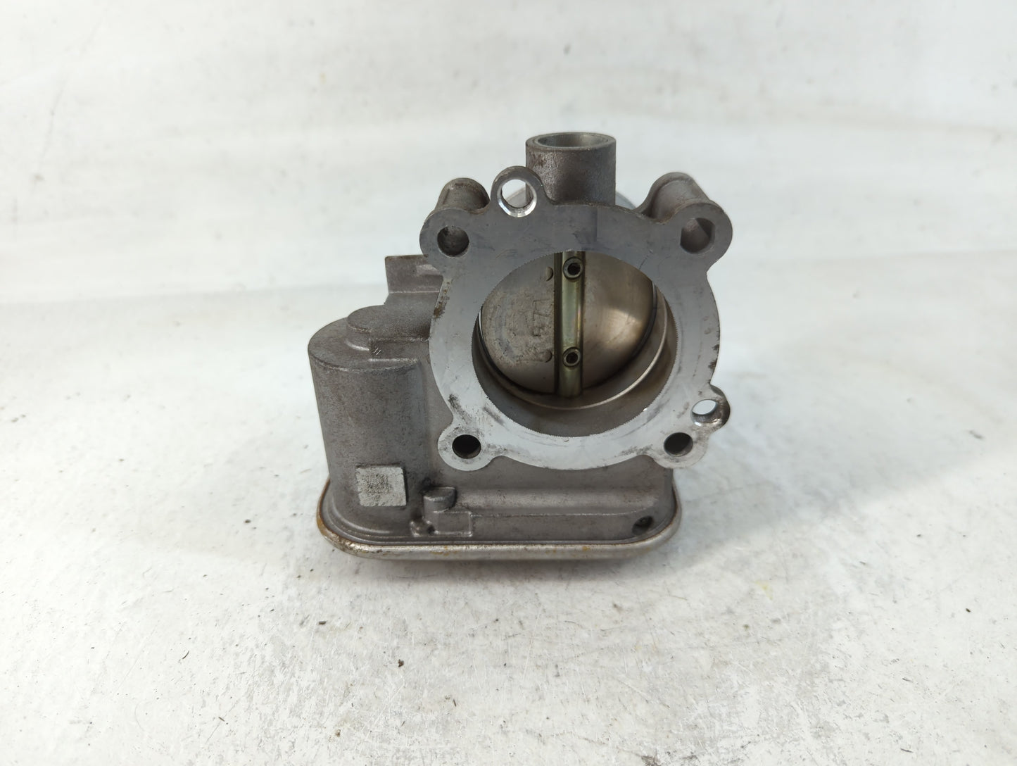 2008-2014 Dodge Avenger Throttle Body Fits Fits 2007 2008 2009 2010 2011 2012 2013 2014 2015 2016 2017 2018 OEM Used Auto Parts