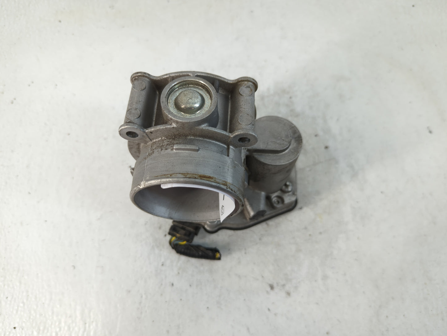 2013-2020 Ford Fusion Throttle Body P/N:DS7E-9F991-AK Fits Fits 2013 2014 2015 2016 2017 2018 2019 2020 2021 2022 OEM Used Auto Parts - Oemusedautoparts1.com