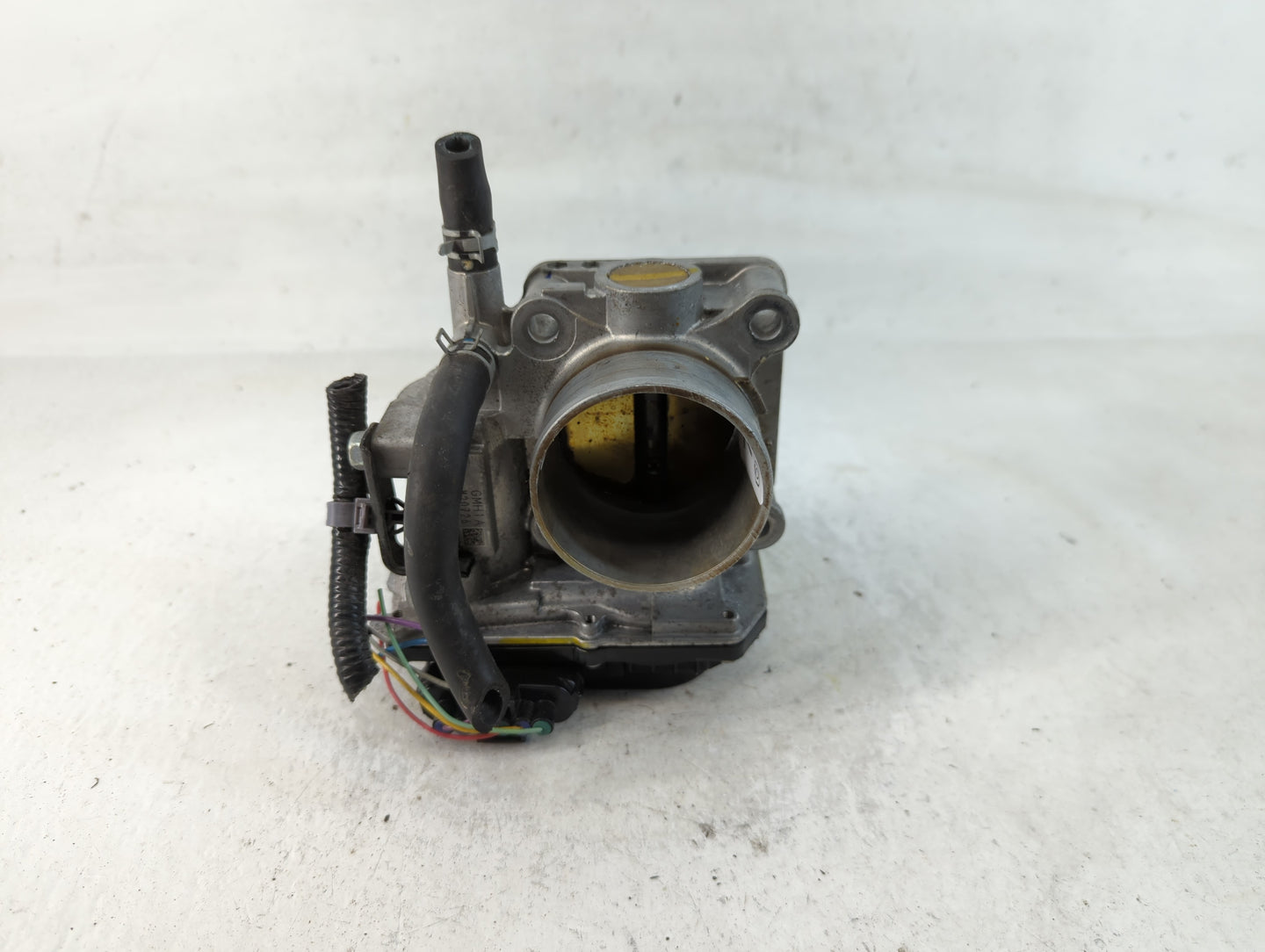 2016-2022 Honda Civic Throttle Body P/N:GMH1A M20726 Fits Fits 2016 2017 2018 2019 2020 2021 2022 OEM Used Auto Parts - Oemusedautoparts1.com
