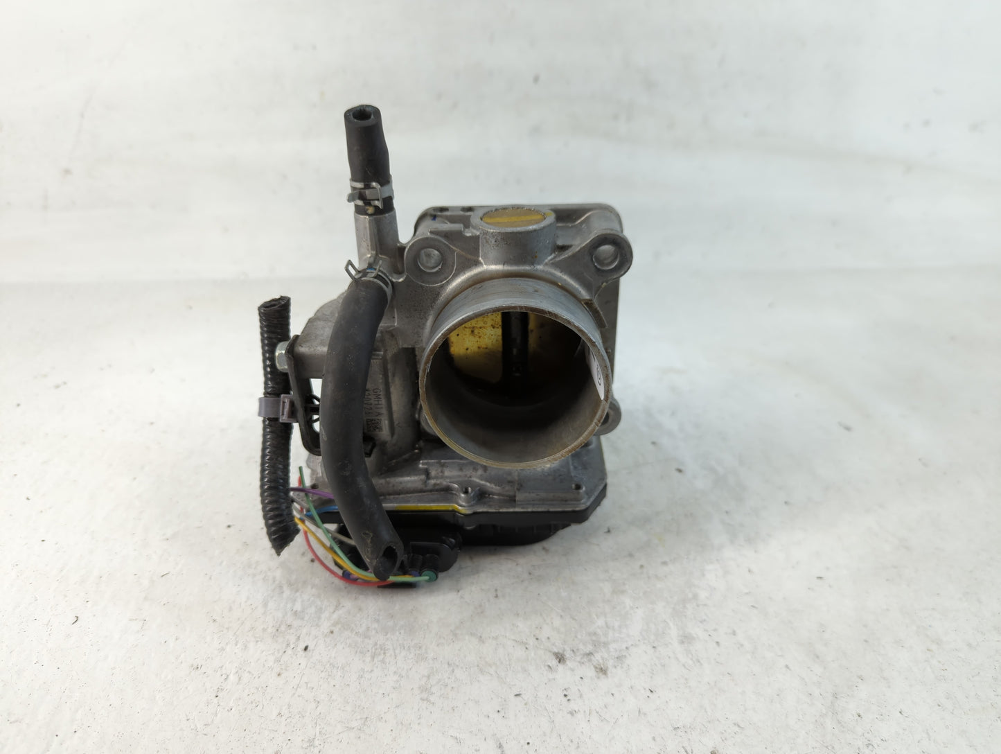 2016-2022 Honda Civic Throttle Body P/N:GMH1A M20726 Fits Fits 2016 2017 2018 2019 2020 2021 2022 OEM Used Auto Parts - Oemusedautoparts1.com