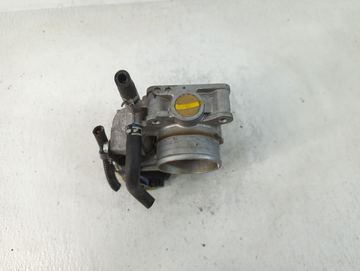 2016-2022 Honda Civic Throttle Body P/N:GMH1A M20726 Fits Fits 2016 2017 2018 2019 2020 2021 2022 OEM Used Auto Parts - Oemusedautoparts1.com