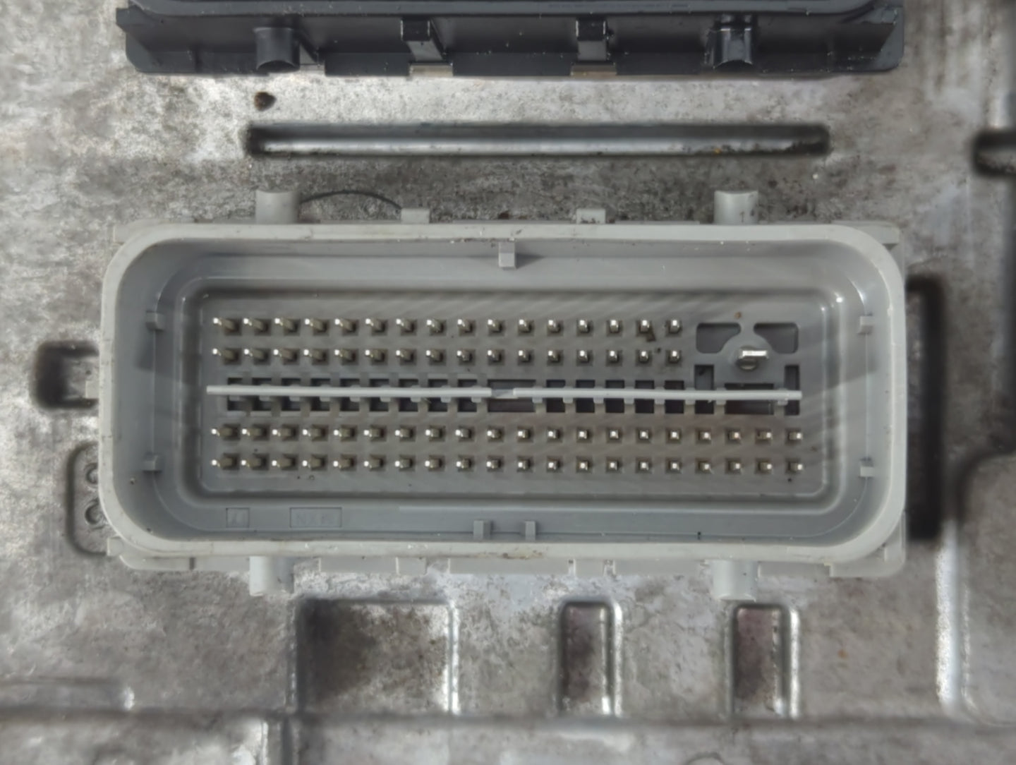 2016 Cadillac Ats PCM Engine Control Computer ECU ECM PCU OEM P/N:12671004 12671005 Fits Fits 2015 OEM Used Auto Parts - Oemusedautoparts1.com