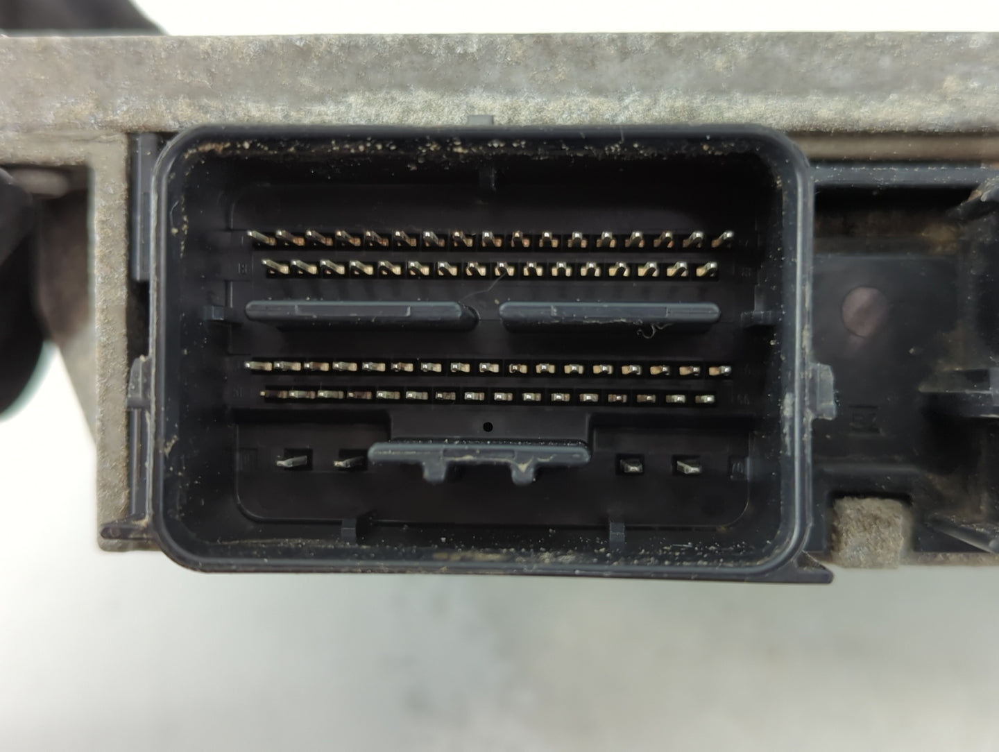 2013 Ford Fusion PCM Engine Control Computer ECU ECM PCU OEM P/N:DG9A-12B684-PA DS7A-12A650-ABJ Fits OEM Used Auto Parts - Oemusedautoparts1.com