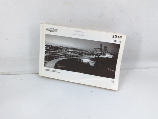 2014 Chevrolet Cruze Owners Manual Book Guide P/N:22895907 OEM Used Auto Parts - Oemusedautoparts1.com