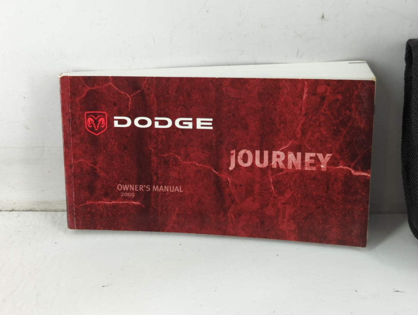 2009 Dodge Journey Owners Manual Book Guide P/N:81-226-0901 OEM Used Auto Parts - Oemusedautoparts1.com