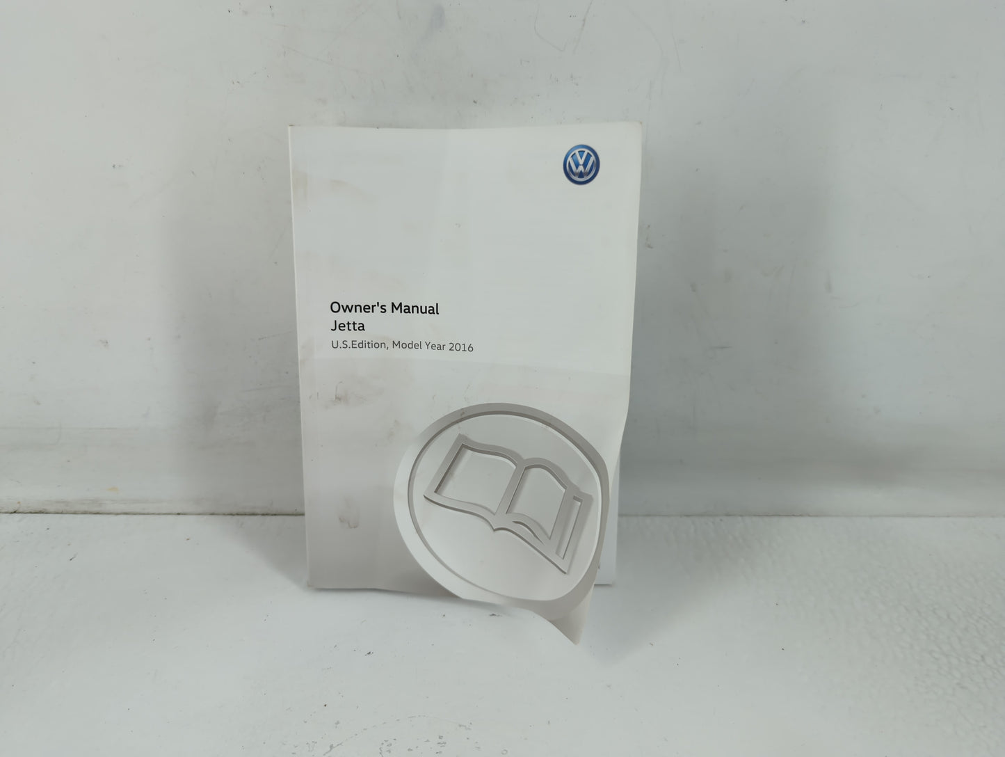 2016 Volkswagen Jetta Owners Manual Book Guide P/N:5C6012723AL OEM Used Auto Parts - Oemusedautoparts1.com