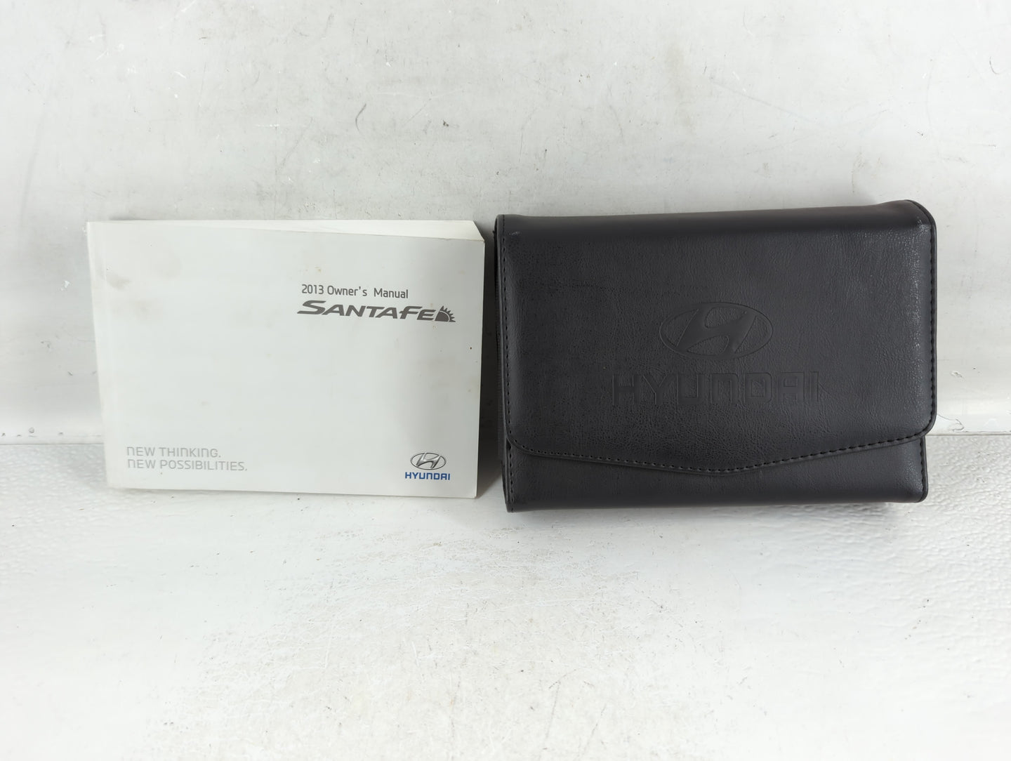 2013 Hyundai Santa Fe Owners Manual Book Guide P/N:DB80-EU34C OEM Used Auto Parts - Oemusedautoparts1.com