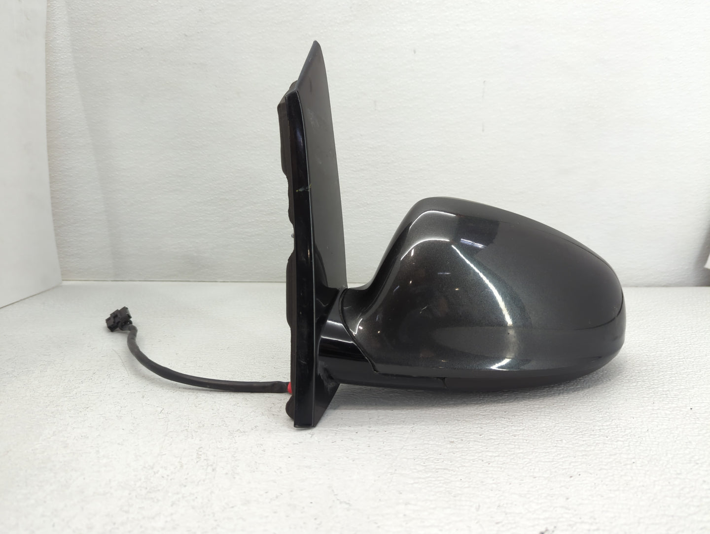 2012-2017 Buick Verano Side Mirror Replacement Driver Left View Door Mirror P/N:84000886 D1SB Fits OEM Used Auto Parts - Oemusedautoparts1.com