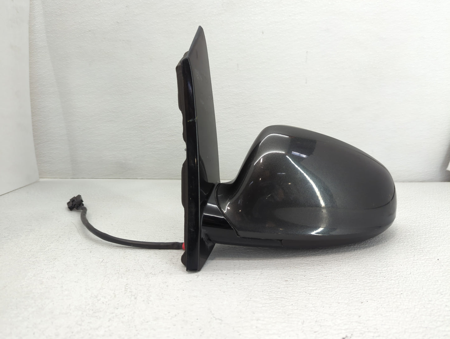 2012-2017 Buick Verano Side Mirror Replacement Driver Left View Door Mirror P/N:84000886 D1SB Fits OEM Used Auto Parts - Oemusedautoparts1.com