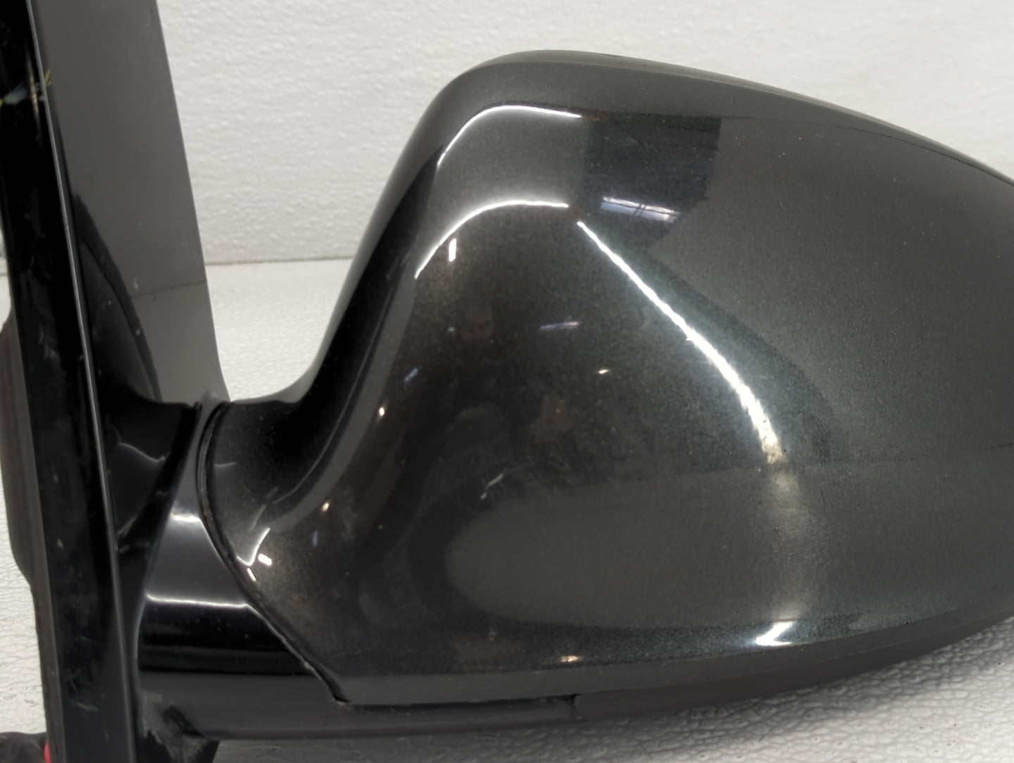 2012-2017 Buick Verano Side Mirror Replacement Driver Left View Door Mirror P/N:84000886 D1SB Fits OEM Used Auto Parts - Oemusedautoparts1.com