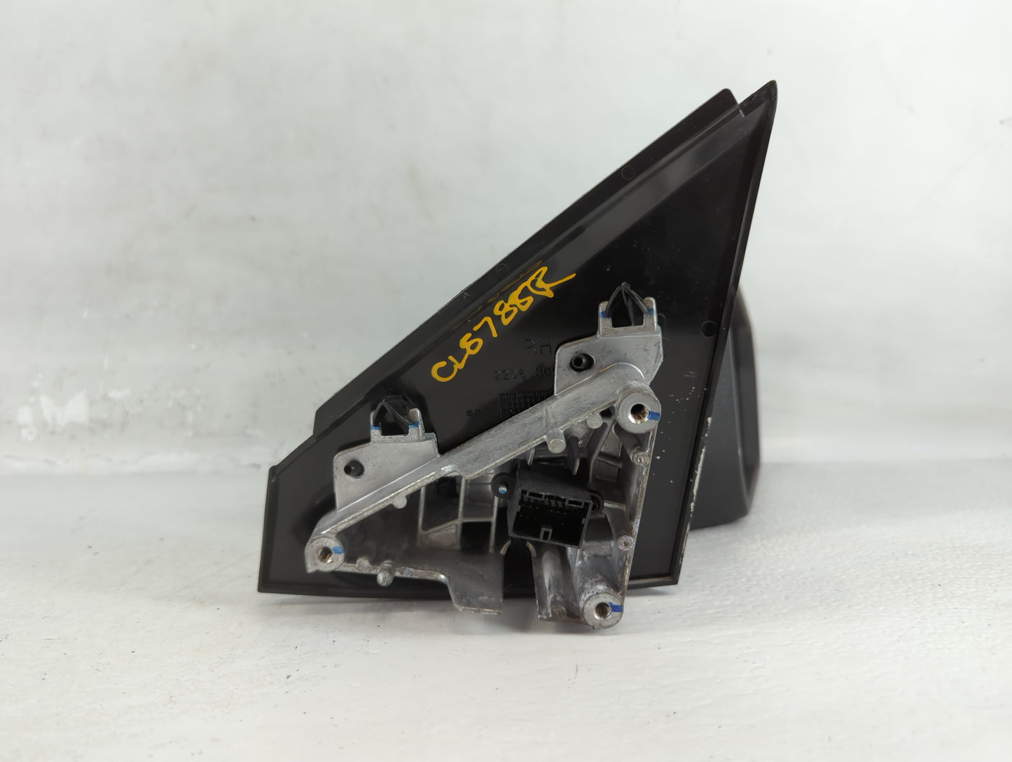 2022 Chevrolet Equinox Side Mirror Replacement Passenger Right View Door Mirror P/N:IIIE11 46P-048401 Fits OEM Used Auto Parts - Oemusedautoparts1.com