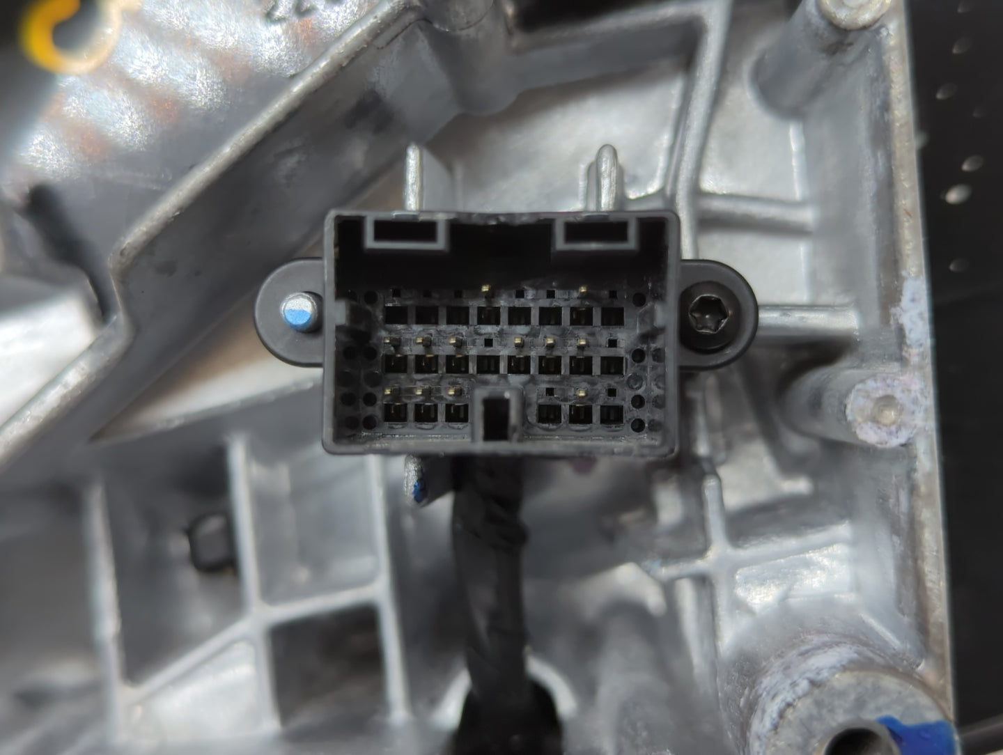 2022 Chevrolet Equinox Side Mirror Replacement Passenger Right View Door Mirror P/N:IIIE11 46P-048401 Fits OEM Used Auto Parts - Oemusedautoparts1.com