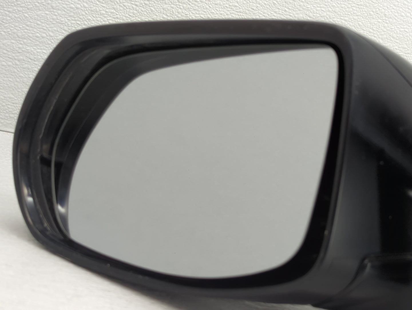 2020 Honda Hr-V Side Mirror Replacement Driver Left View Door Mirror P/N:A73700NH797M0693 Fits OEM Used Auto Parts - Oemusedautoparts1.com