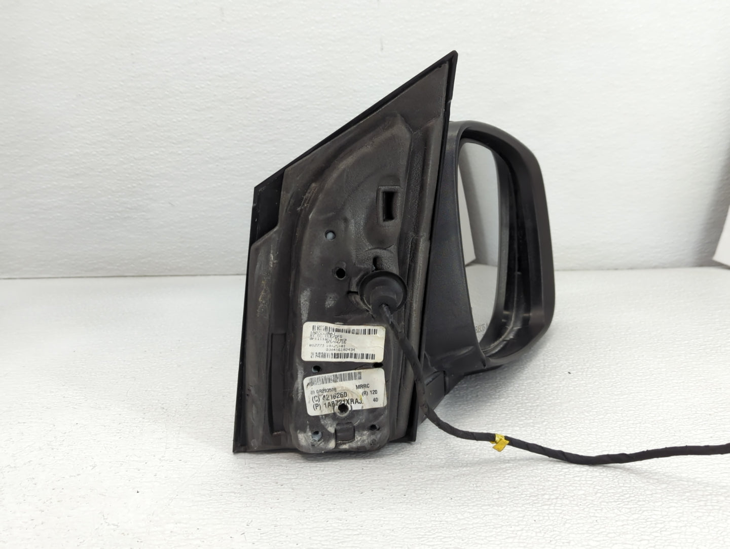 2011-2016 Chrysler Town & Country Side Mirror Replacement Passenger Right View Door Mirror P/N:4216260 1AB721XRAJ Fits OEM Used Auto Parts - Oemusedautoparts1.com
