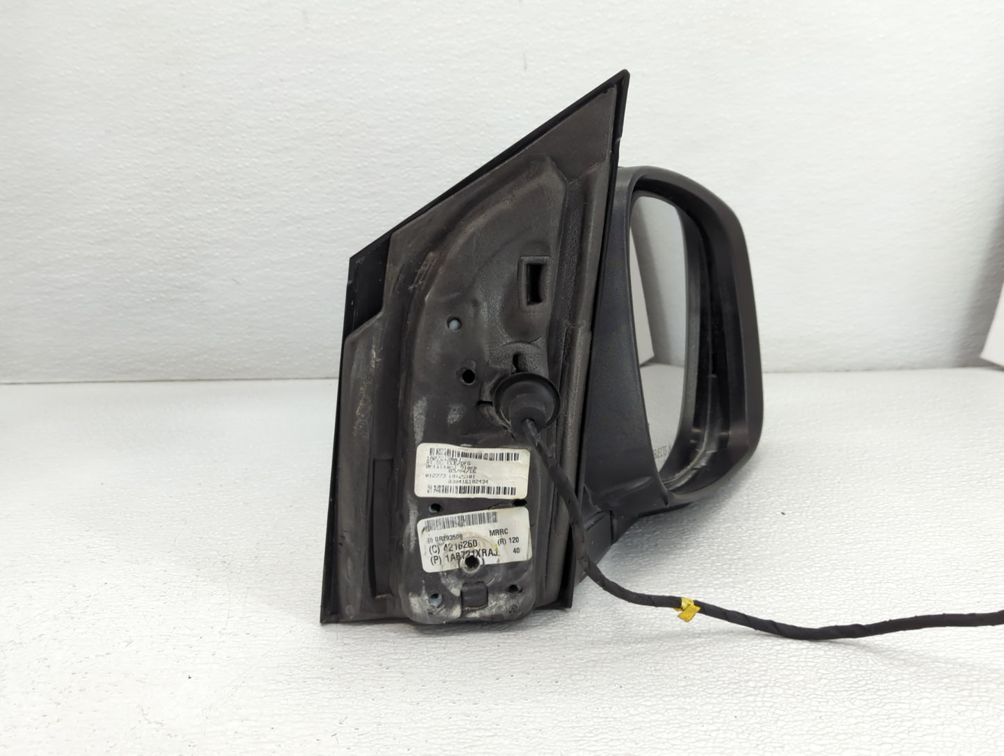 2011-2016 Chrysler Town & Country Side Mirror Replacement Passenger Right View Door Mirror P/N:4216260 1AB721XRAJ Fits OEM Used Auto Parts - Oemusedautoparts1.com