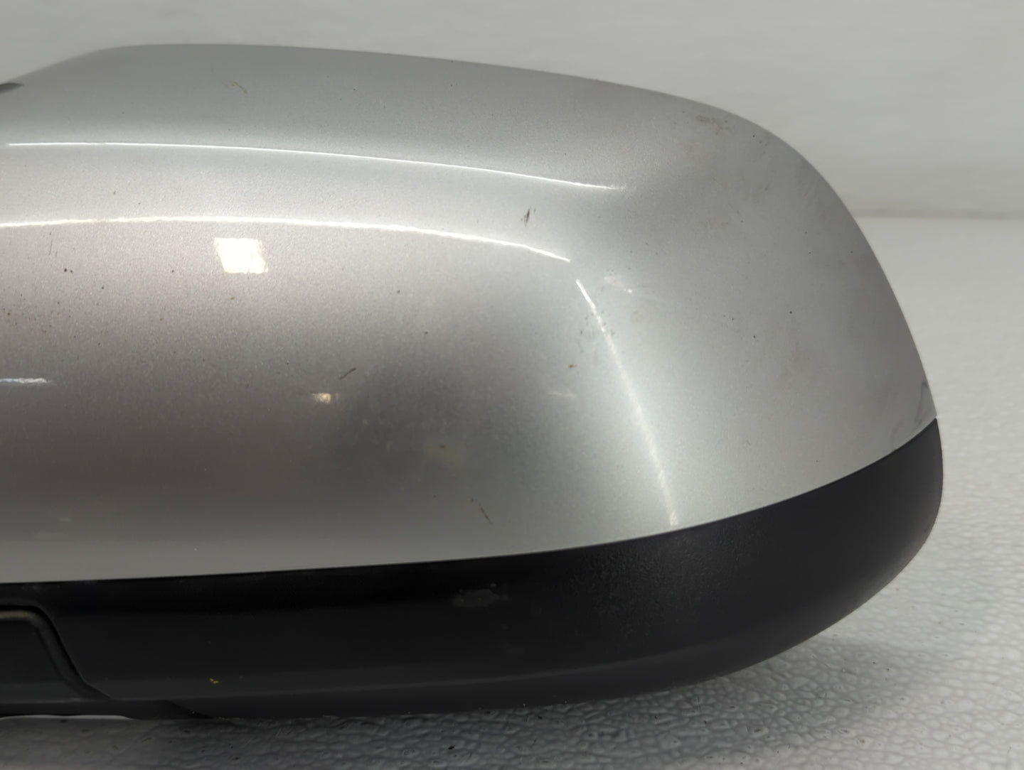 2020 Hyundai Venue Side Mirror Replacement Driver Left View Door Mirror P/N:E13049894 E13049889 Fits OEM Used Auto Parts - Oemusedautoparts1.com