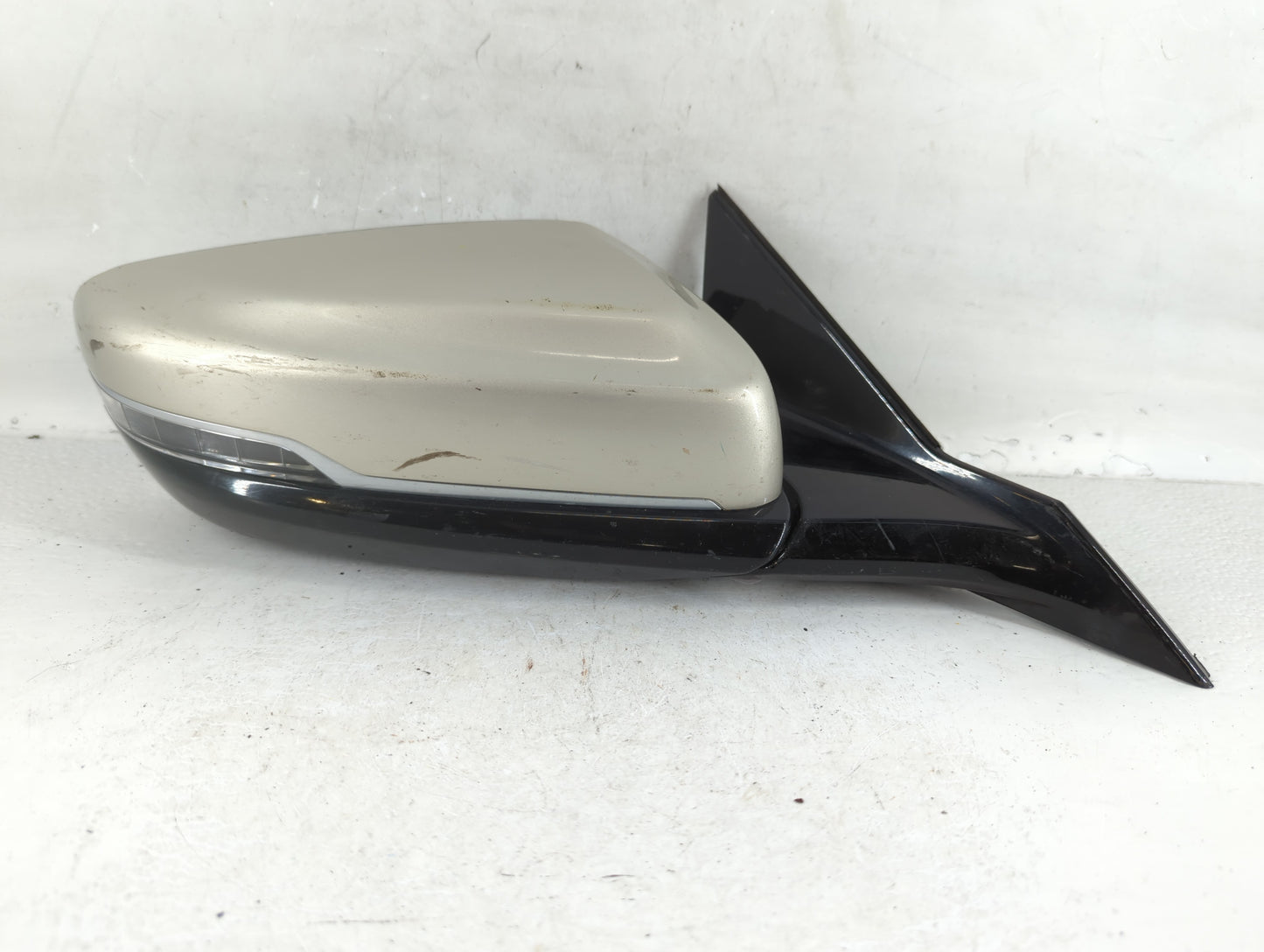 2015-2019 Cadillac Cts Side Mirror Replacement Passenger Right View Door Mirror P/N:IIIE11038140 Fits OEM Used Auto Parts - Oemusedautoparts1.com