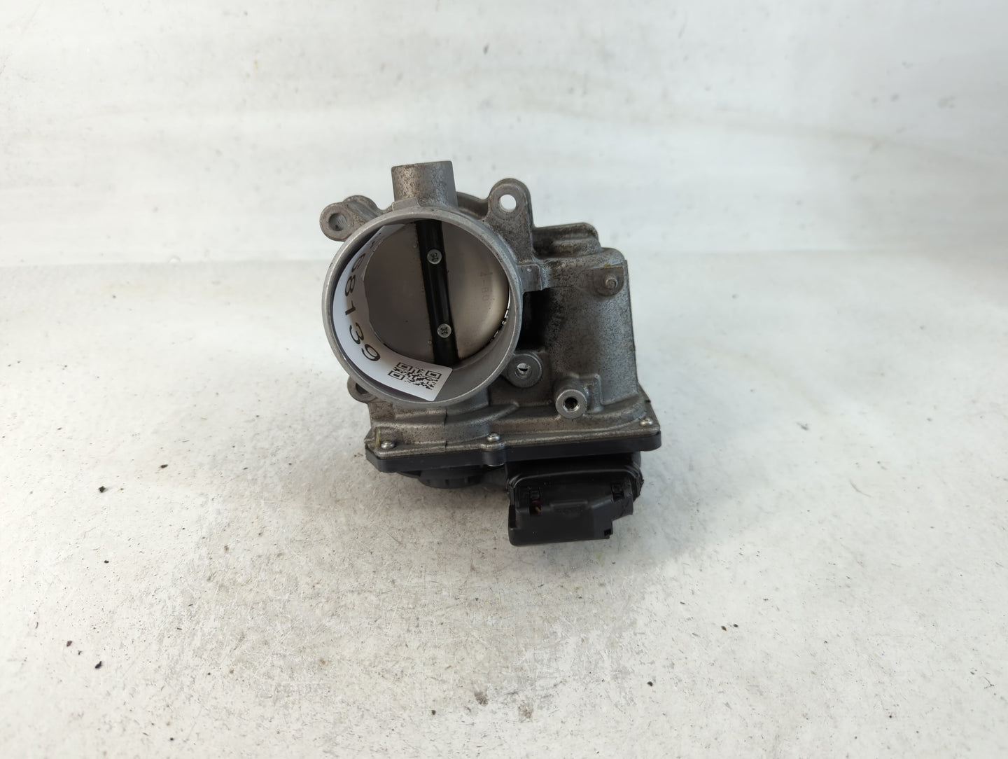 2014-2017 Mazda 6 Throttle Body P/N:PY01 13 640 A 1831 C13306 4020 Fits Fits 2014 2015 2016 2017 2018 OEM Used Auto Parts - Oemusedautoparts1.com