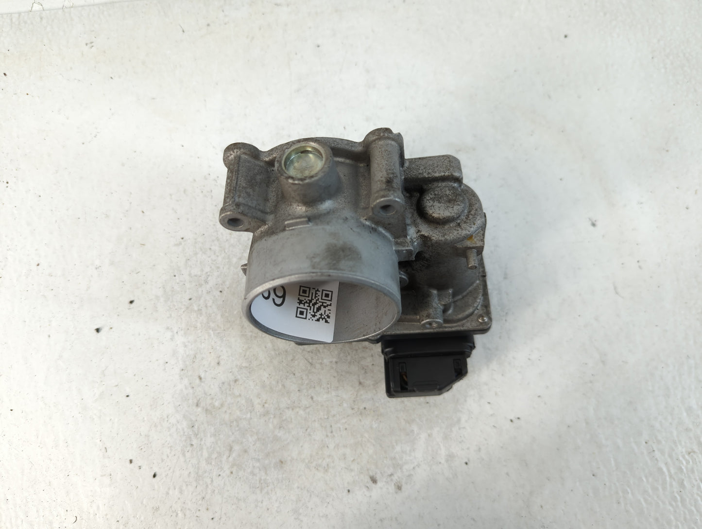 2014-2017 Mazda 6 Throttle Body P/N:PY01 13 640 A 1831 C13306 4020 Fits Fits 2014 2015 2016 2017 2018 OEM Used Auto Parts - Oemusedautoparts1.com