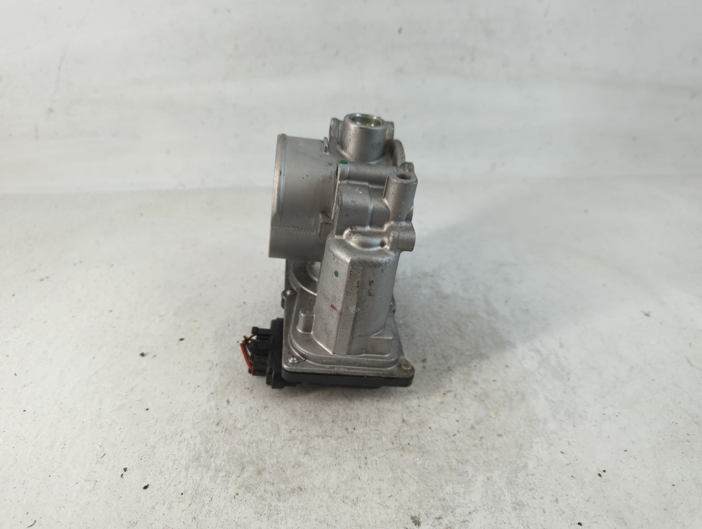 2020-2022 Kia Forte Throttle Body P/N:35100-2E710 Fits Fits 2020 2021 2022 OEM Used Auto Parts - Oemusedautoparts1.com