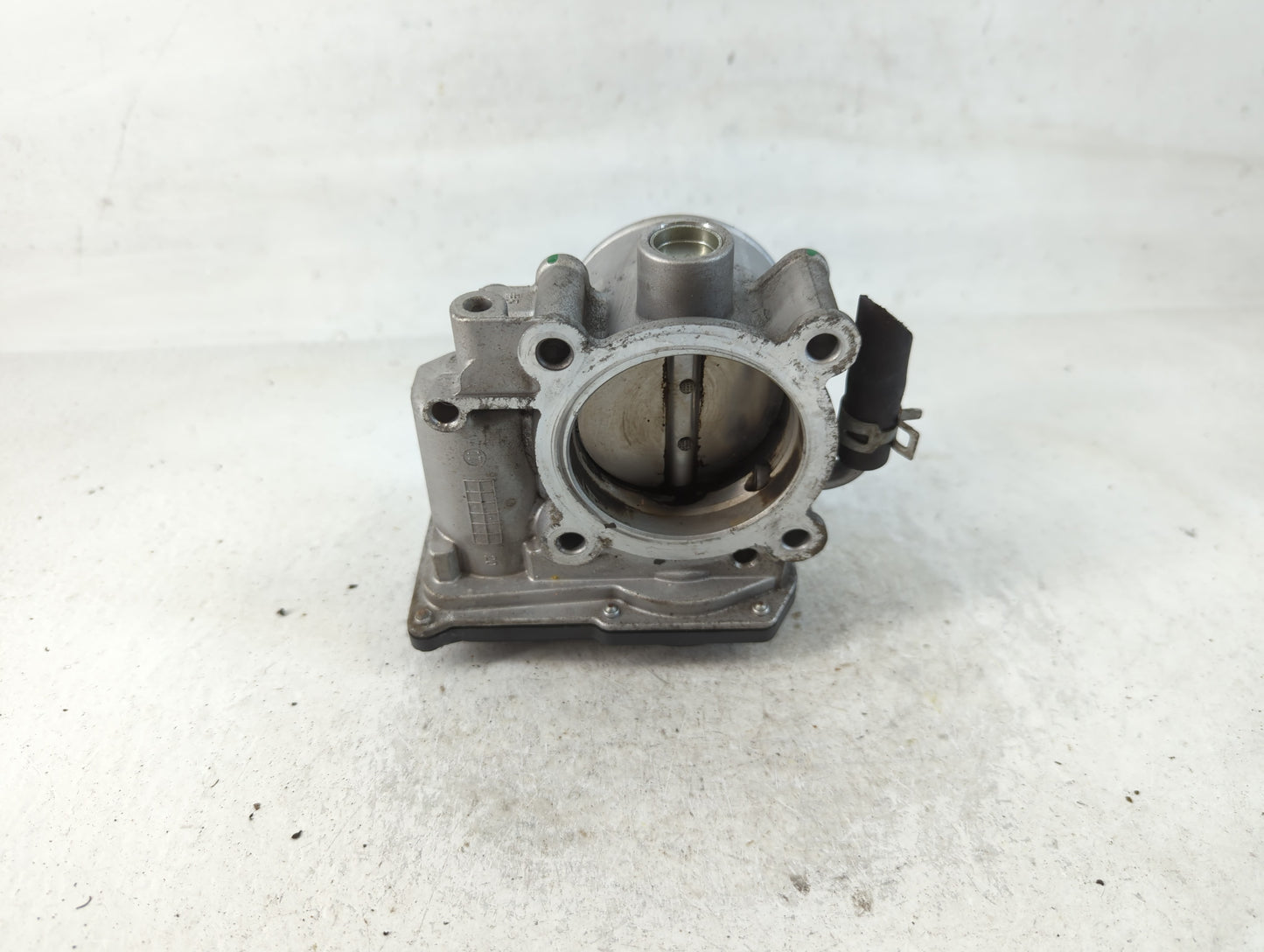 2020-2022 Kia Forte Throttle Body P/N:35100-2E710 Fits Fits 2020 2021 2022 OEM Used Auto Parts - Oemusedautoparts1.com