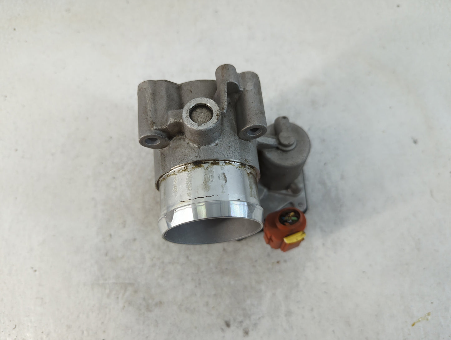 2017-2019 Ford Escape Throttle Body P/N:DS7G-9F991-CA K18 074 1787 Fits Fits 2014 2015 2016 2017 2018 2019 2020 OEM Used Auto Parts - Oemusedautoparts1.com