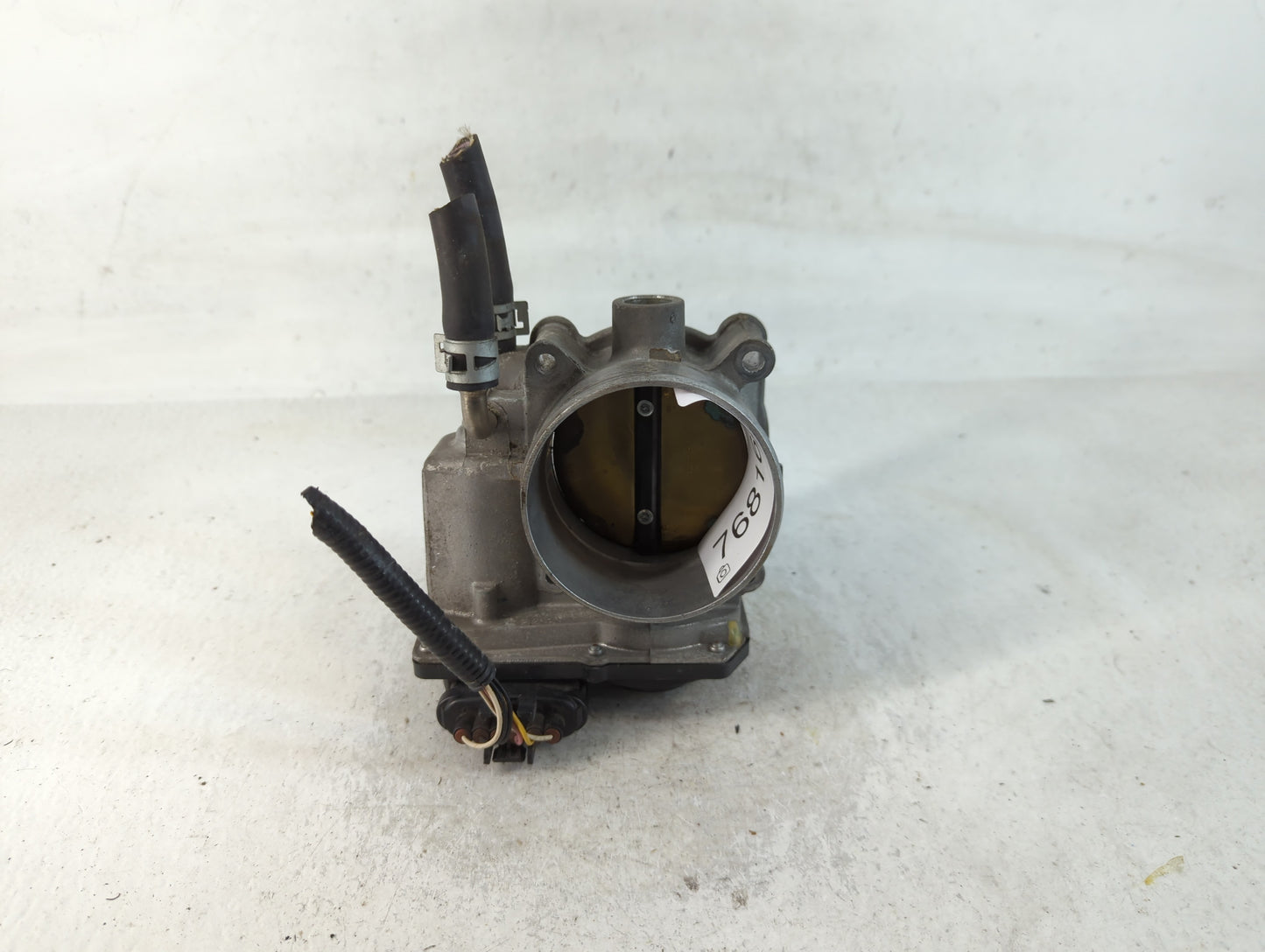 2007-2016 Toyota Sienna Throttle Body P/N:22030-0P050 Fits OEM Used Auto Parts - Oemusedautoparts1.com