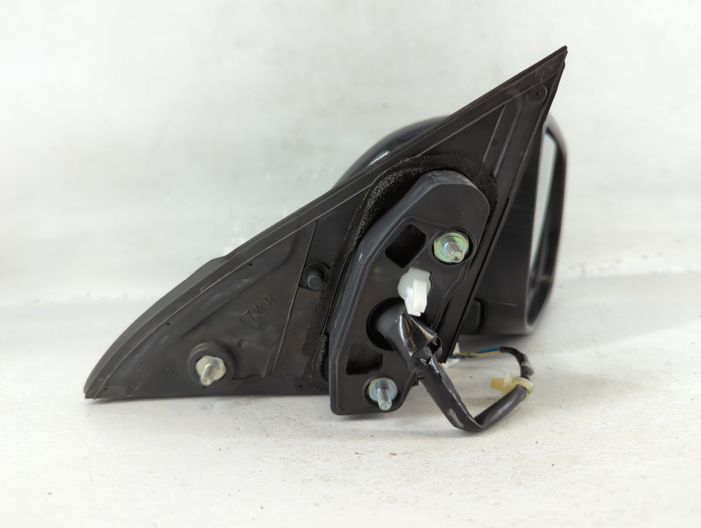 2020 Honda Hr-V Side Mirror Replacement Passenger Right View Door Mirror Fits OEM Used Auto Parts - Oemusedautoparts1.com