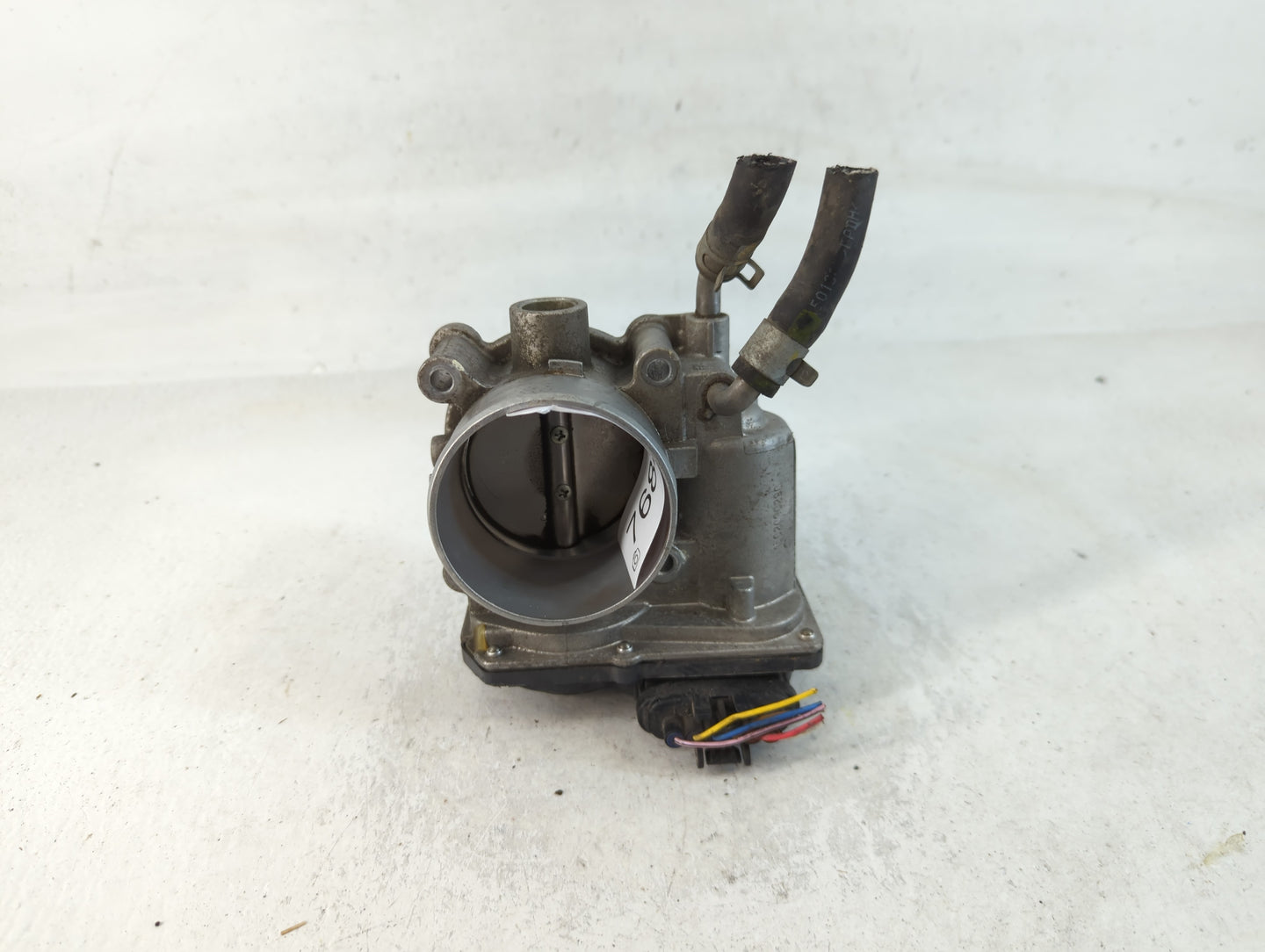 2011-2020 Hyundai Elantra Throttle Body P/N:35100-2E000 Fits Fits 2011 2012 2013 2014 2015 2016 2017 2018 2019 2020 2021 OEM Used Auto Parts - Oemusedautoparts1.com