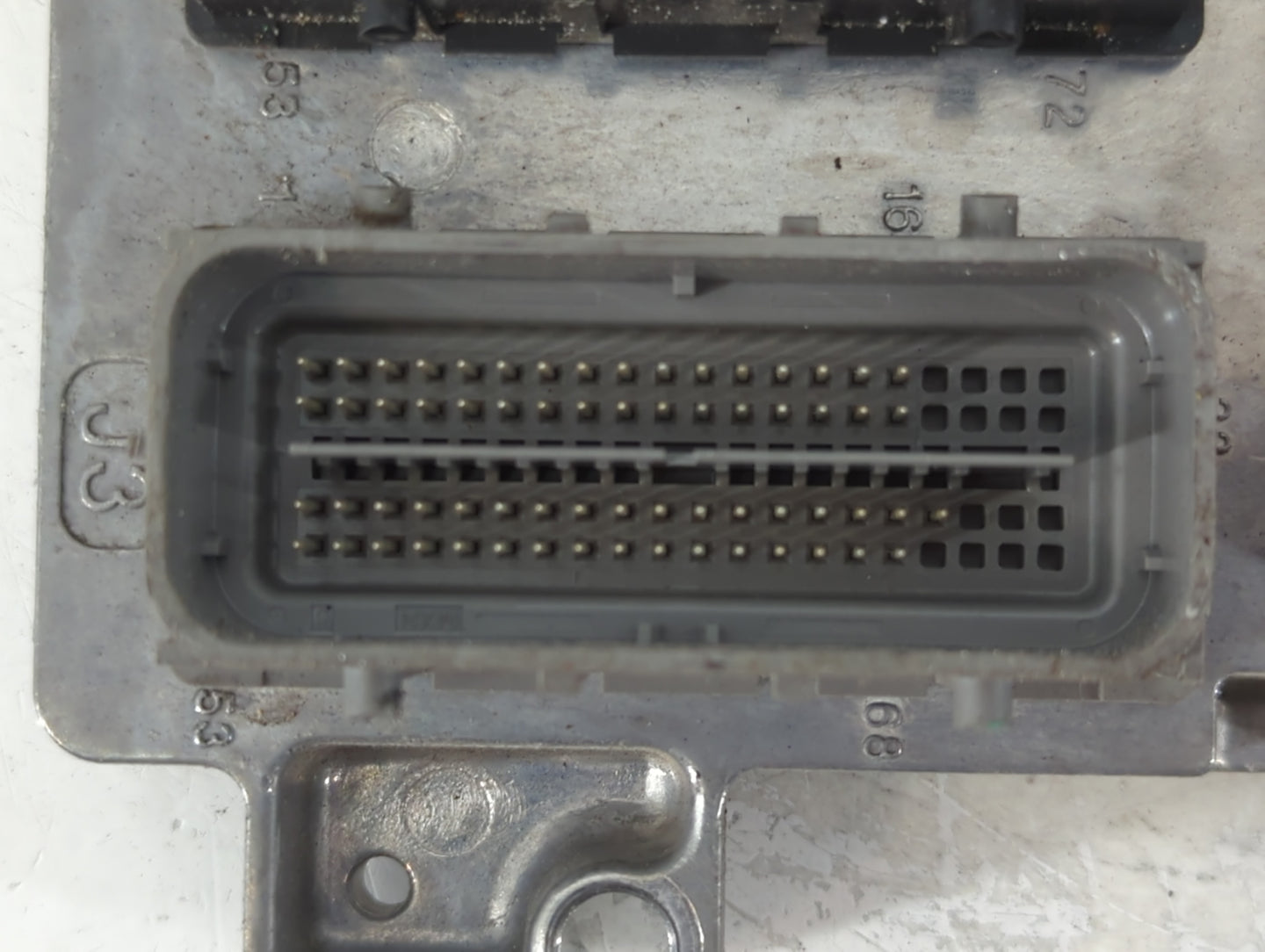 2017-2021 Buick Encore PCM Engine Control Computer ECU ECM PCU OEM P/N:12692201 12695536 Fits Fits 2017 2018 2019 2020 2021 OEM Used Auto Parts - Oemusedautoparts1.com