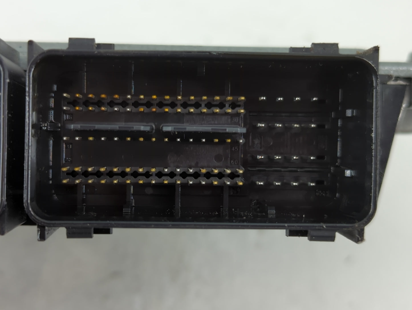 2017-2018 Ford Escape PCM Engine Control Computer ECU ECM PCU OEM P/N:FV6A-12B684-AB HJ5A-12A650-MA Fits Fits 2017 2018 OEM Used Auto Parts - Oemusedautoparts1.com