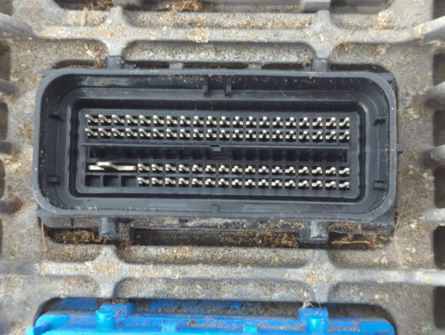 2013-2016 Chevrolet Equinox PCM Engine Control Computer ECU ECM PCU OEM P/N:12655476 12653998 Fits Fits 2013 2014 2015 2016 OEM Used Auto Parts - Oemusedautoparts1.com