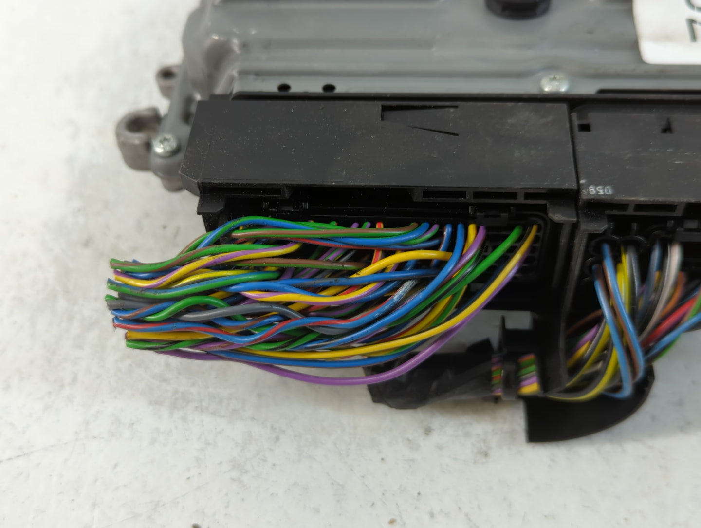 2012 Volvo S60 PCM Engine Control Computer ECU ECM PCU OEM P/N:0 261 209 108 Fits OEM Used Auto Parts - Oemusedautoparts1.com