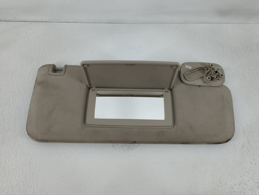 2007-2013 Chevrolet Silverado 1500 Sun Visor Shade Replacement Passenger Right Mirror Fits OEM Used Auto Parts - Oemusedautoparts1.com