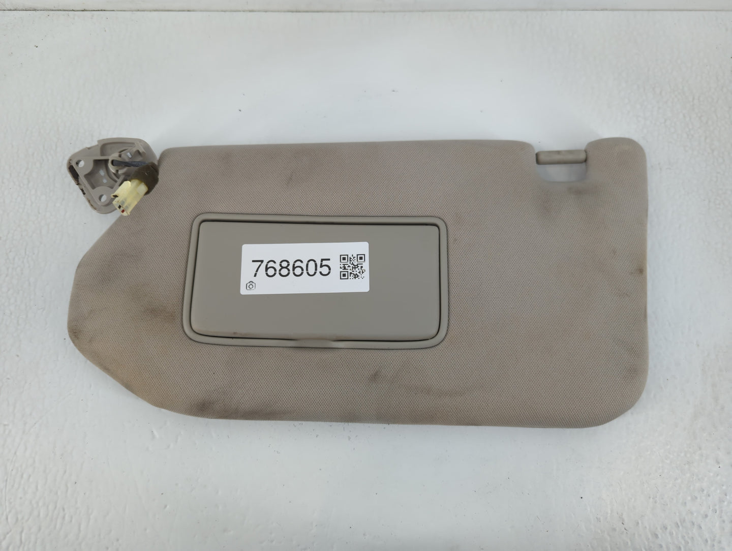 2013-2018 Nissan Pathfinder Sun Visor Shade Replacement Driver Left Mirror Fits Fits 2013 2014 2015 2016 2017 2018 2019 OEM Used Auto Parts - Oemusedautoparts1.com